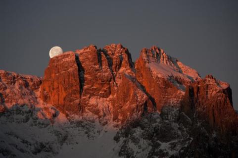 tramonto-luna-gruppo-popera