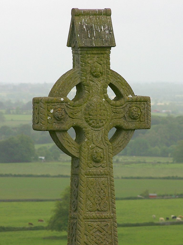 Rock_of_Cashel-cross